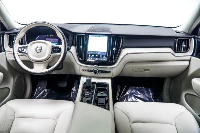2023 Volvo XC60 B5 Plus Bright Theme