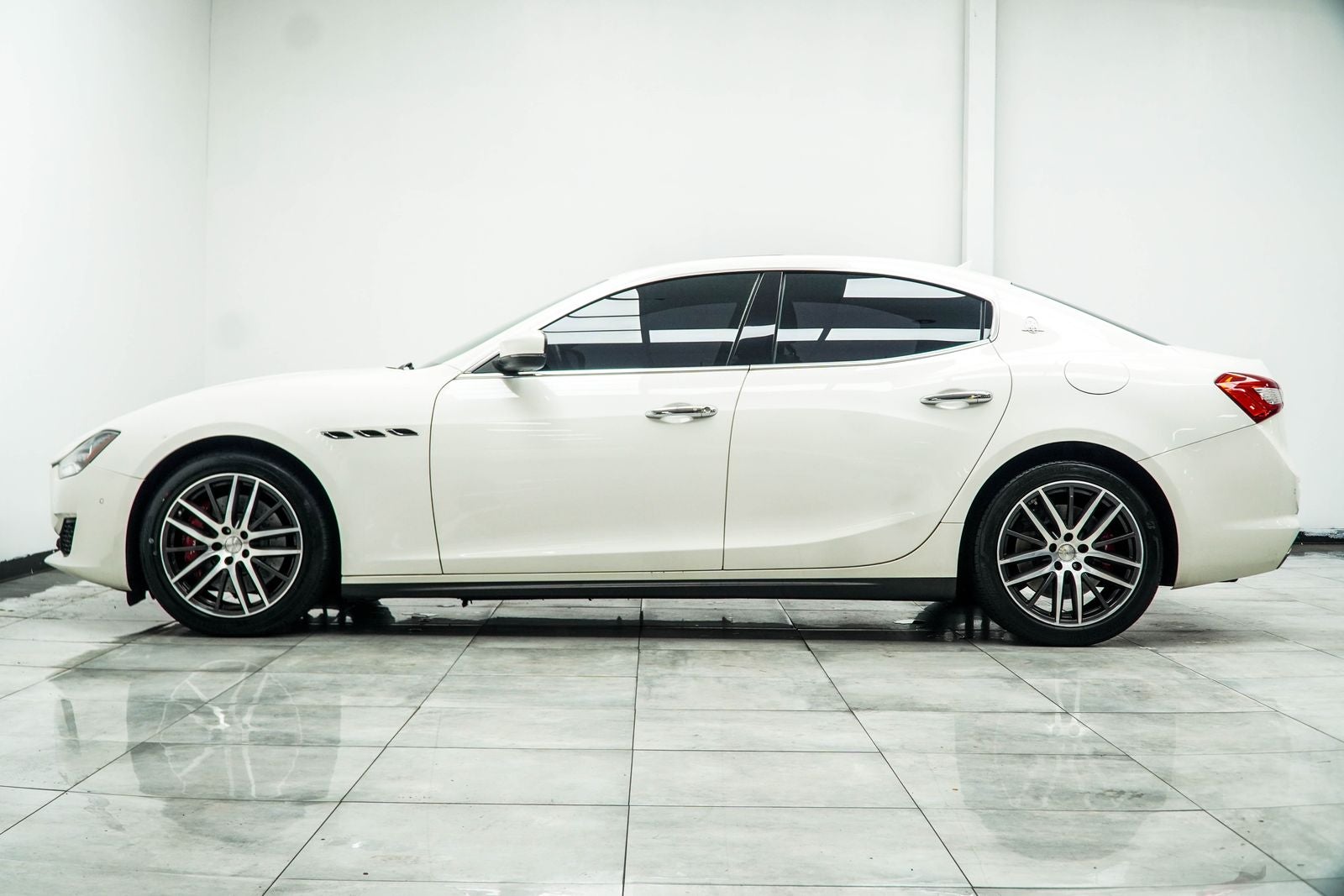 2019 Maserati Ghibli S Q4