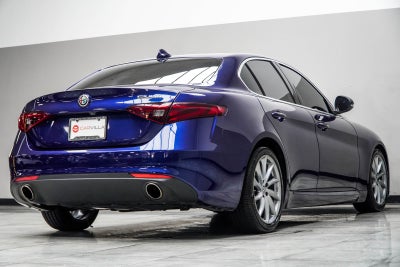2019 Alfa Romeo Giulia Base