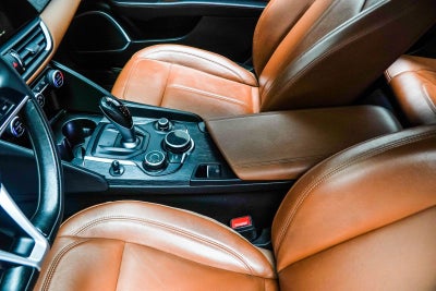 2019 Alfa Romeo Giulia Base