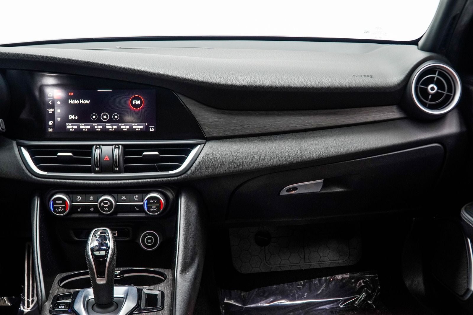 2022 Alfa Romeo Giulia Ti