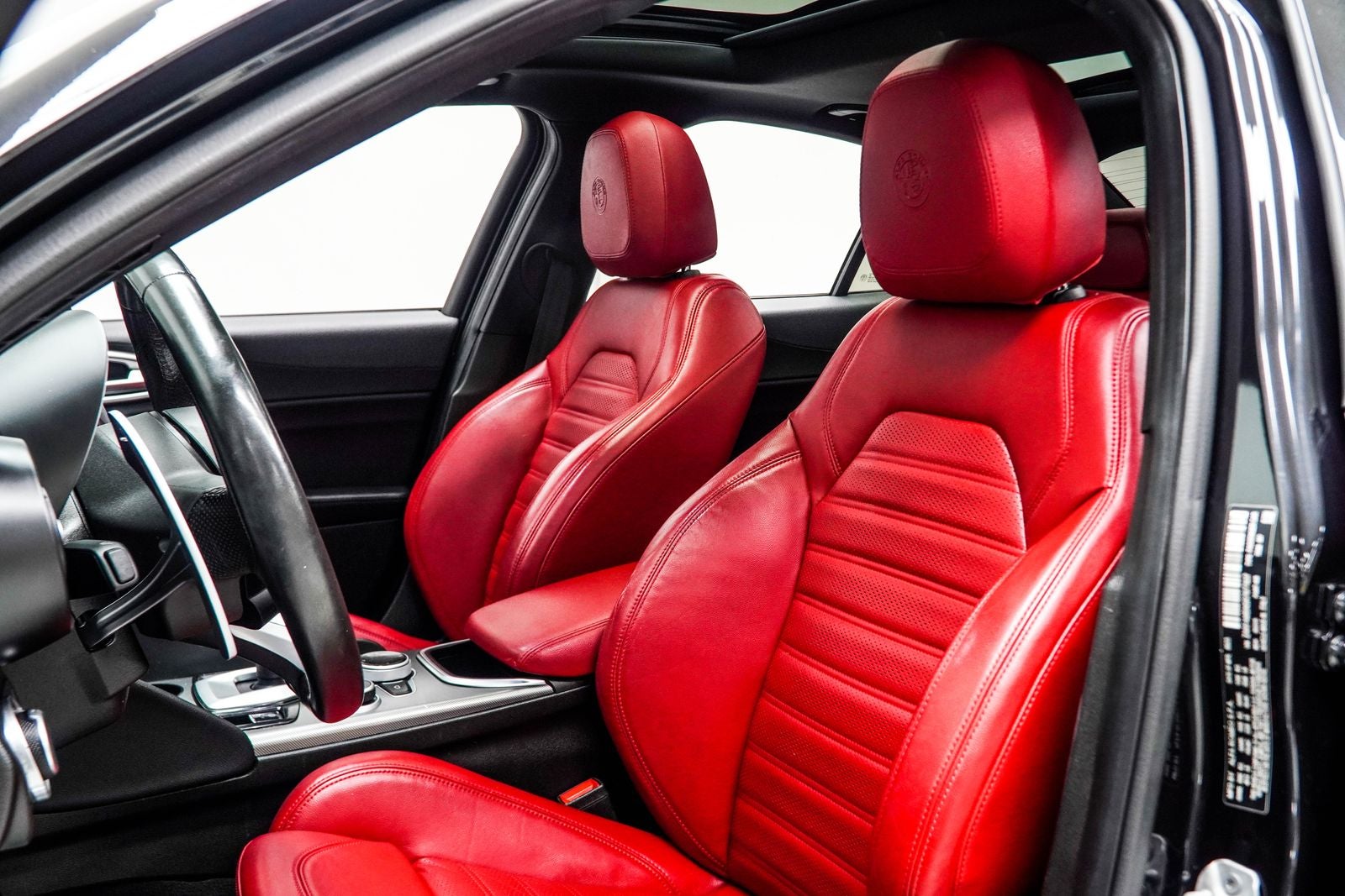 2024 Alfa Romeo Giulia Veloce