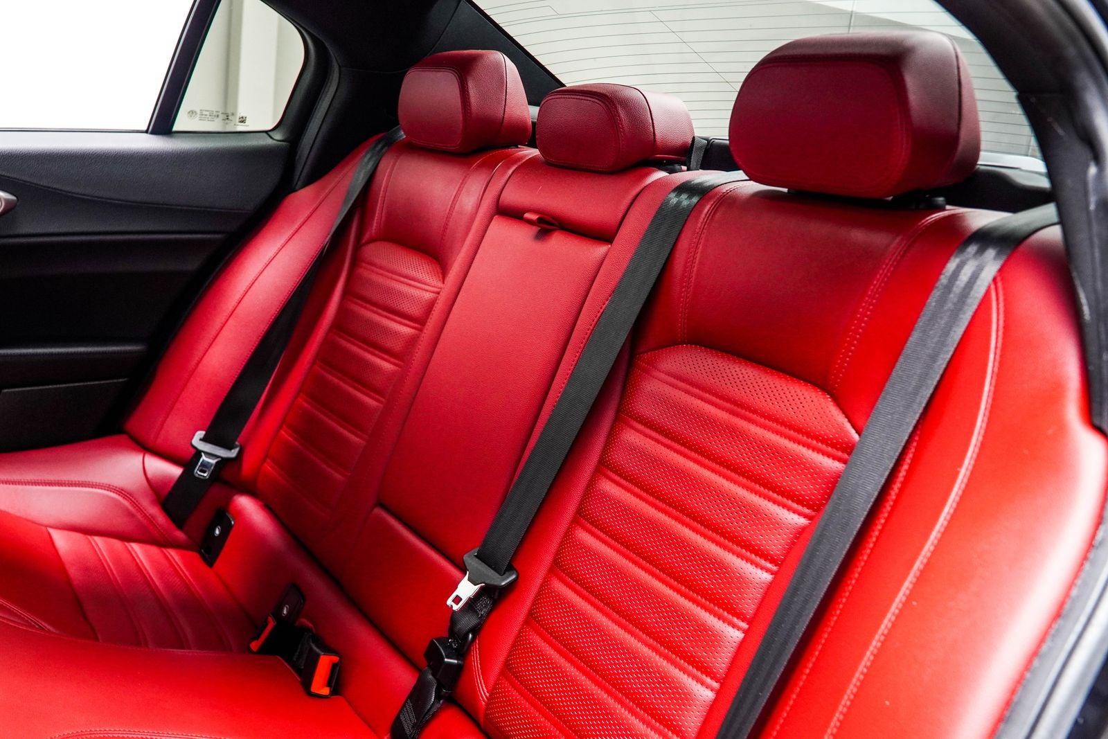 2024 Alfa Romeo Giulia Veloce