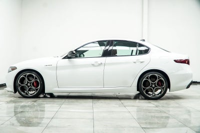 2023 Alfa Romeo Giulia Veloce