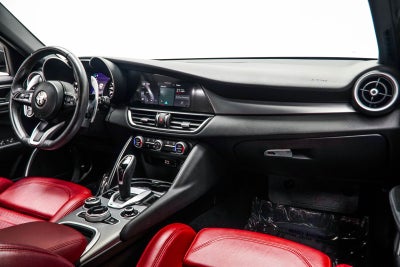 2023 Alfa Romeo Giulia Veloce