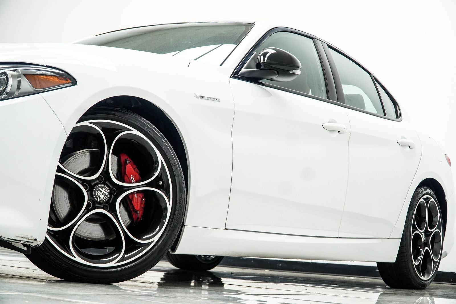 2023 Alfa Romeo Giulia Veloce