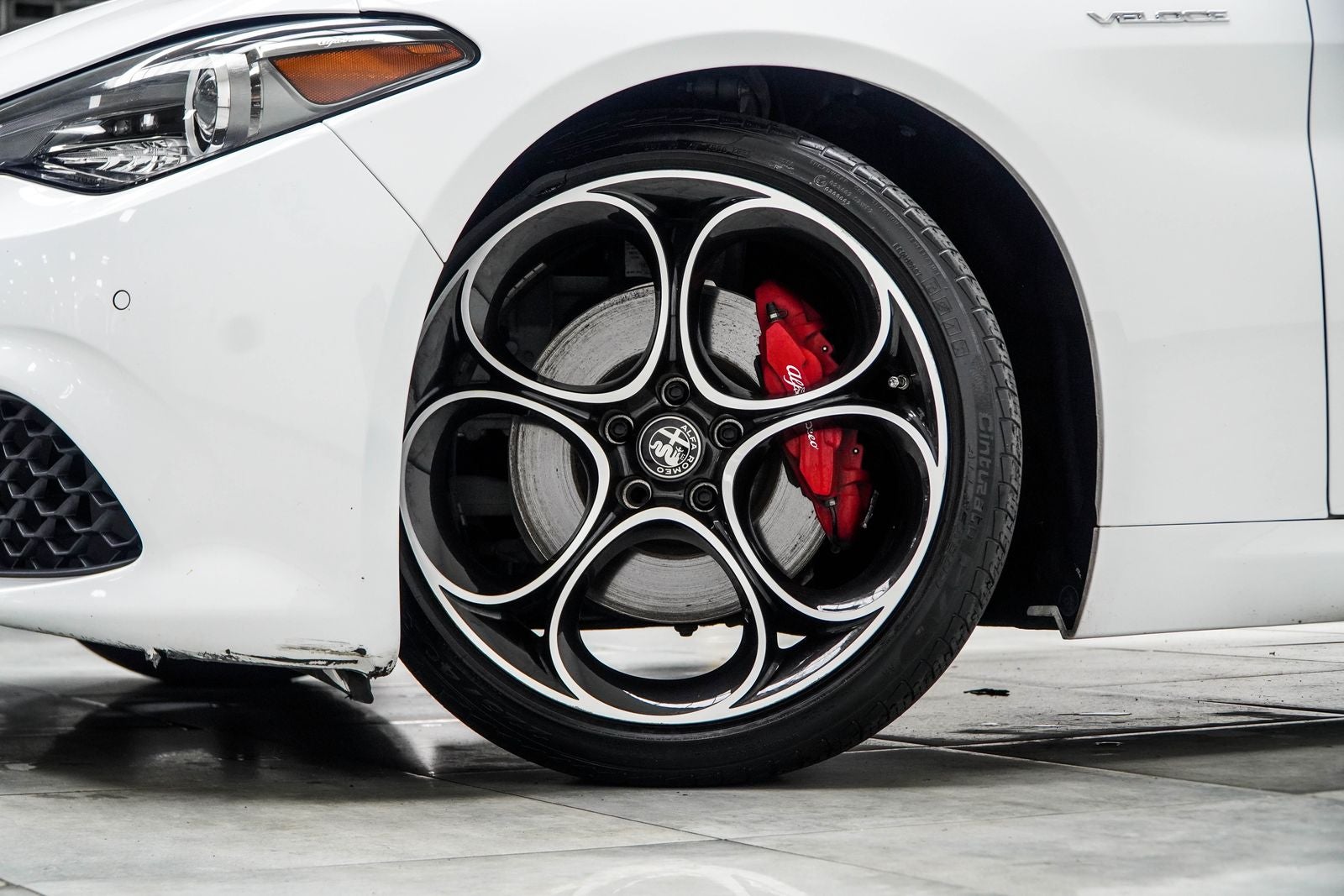 2023 Alfa Romeo Giulia Veloce