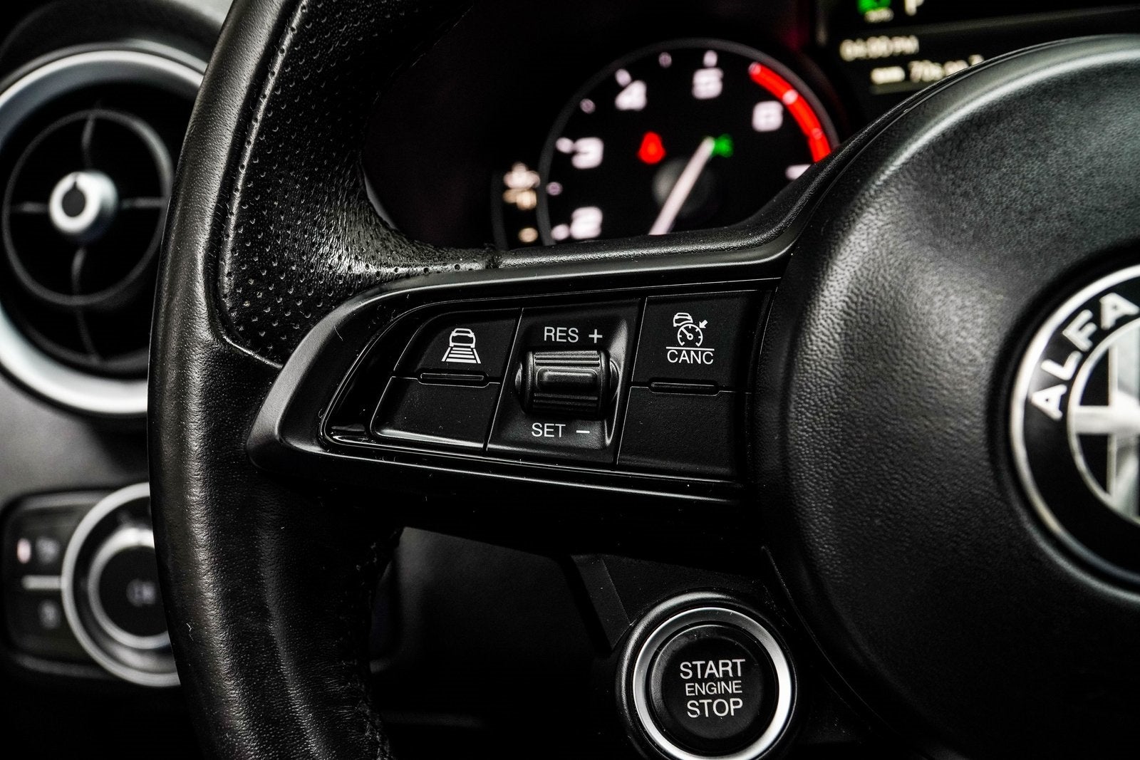 2022 Alfa Romeo Giulia Ti