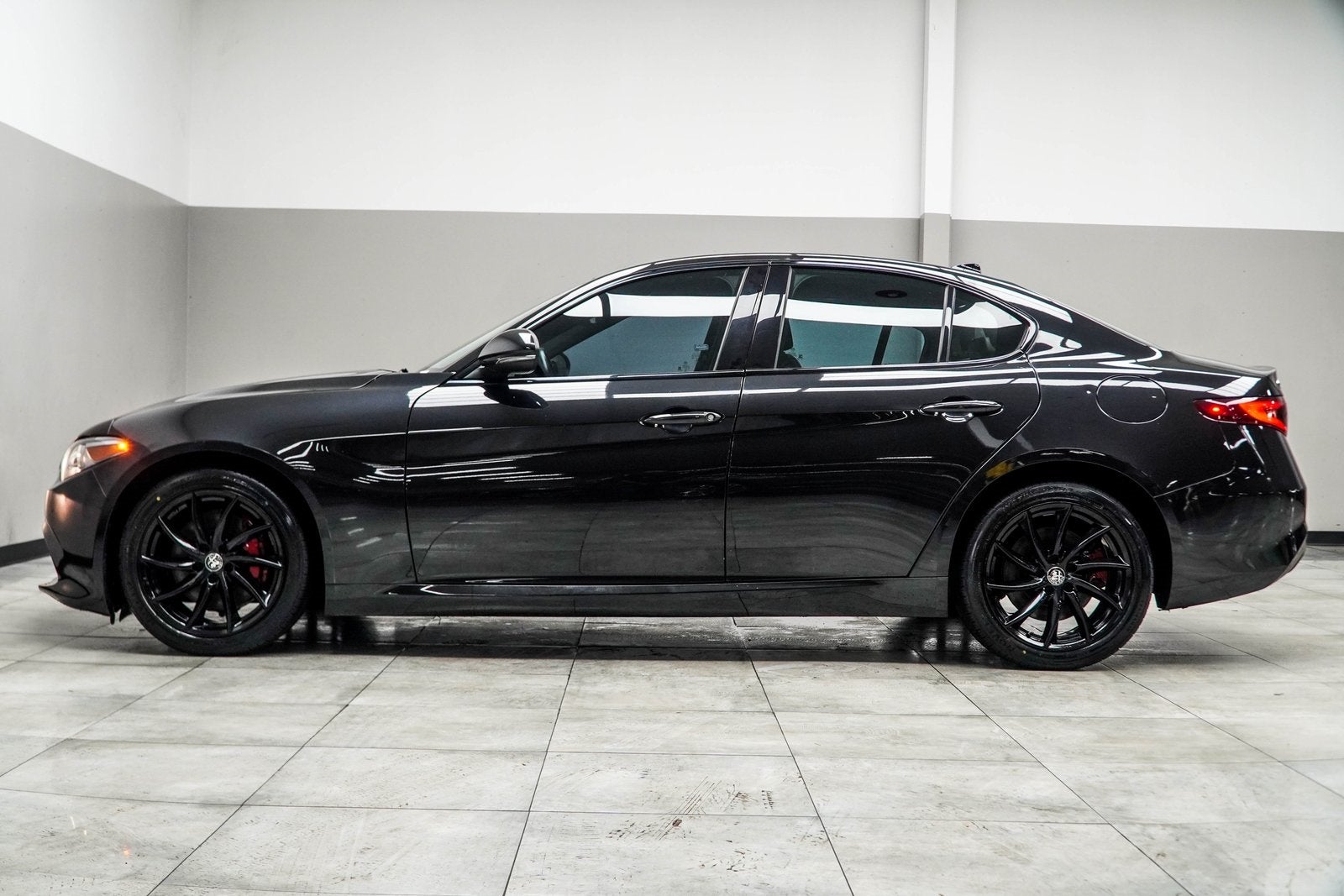 2022 Alfa Romeo Giulia Ti