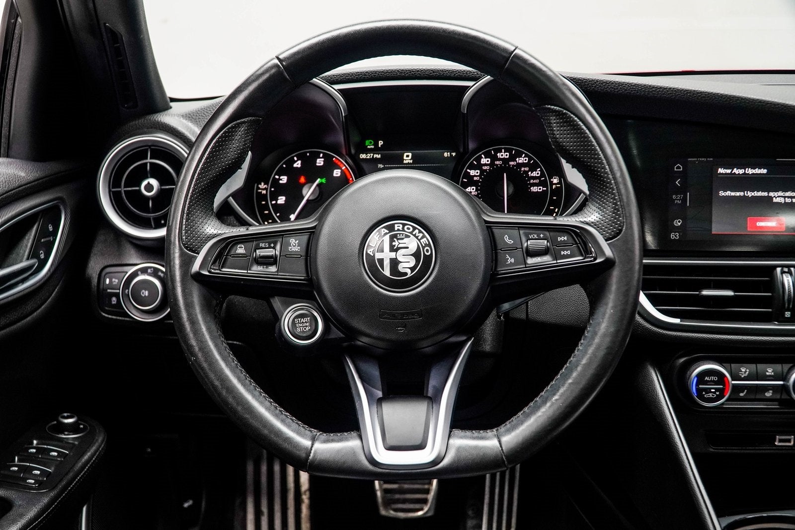 2022 Alfa Romeo Giulia Veloce