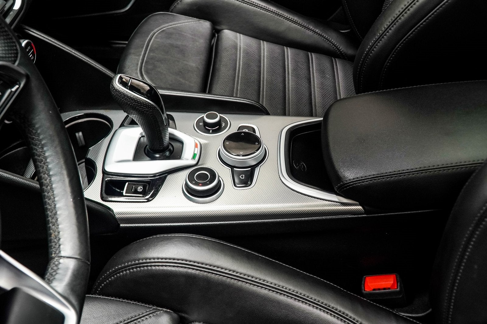 2022 Alfa Romeo Giulia Veloce