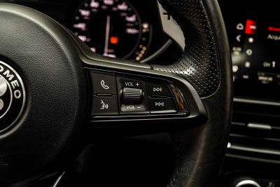 2022 Alfa Romeo Giulia Veloce