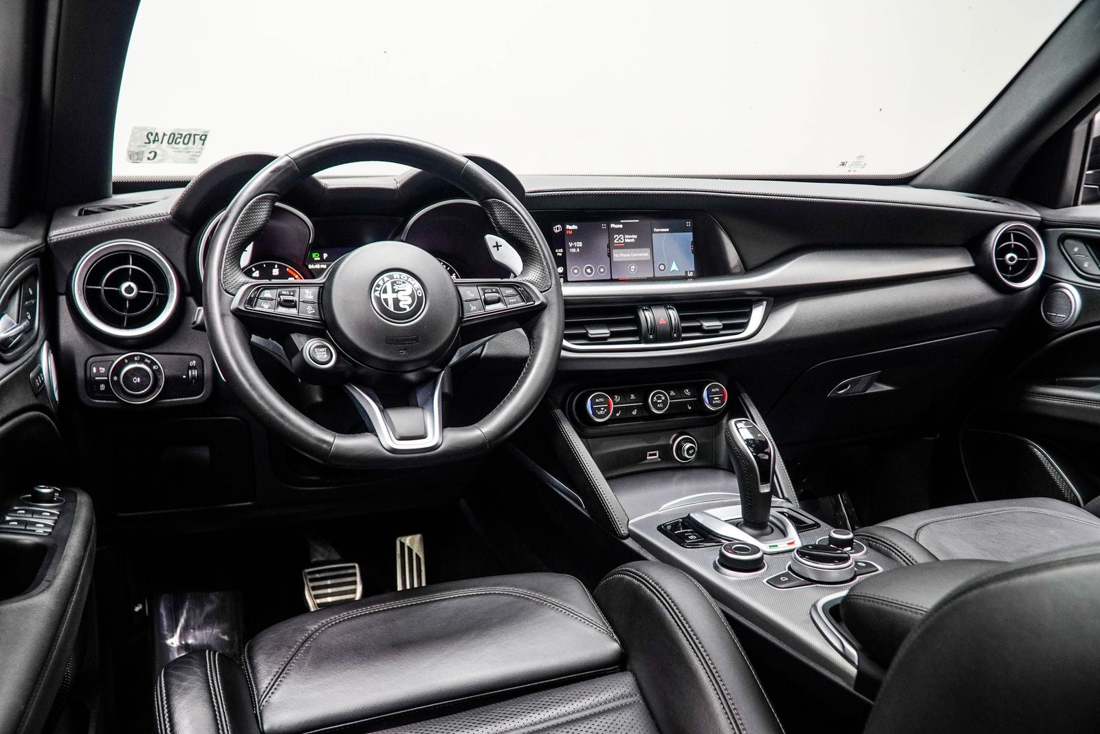 2023 Alfa Romeo Stelvio Veloce