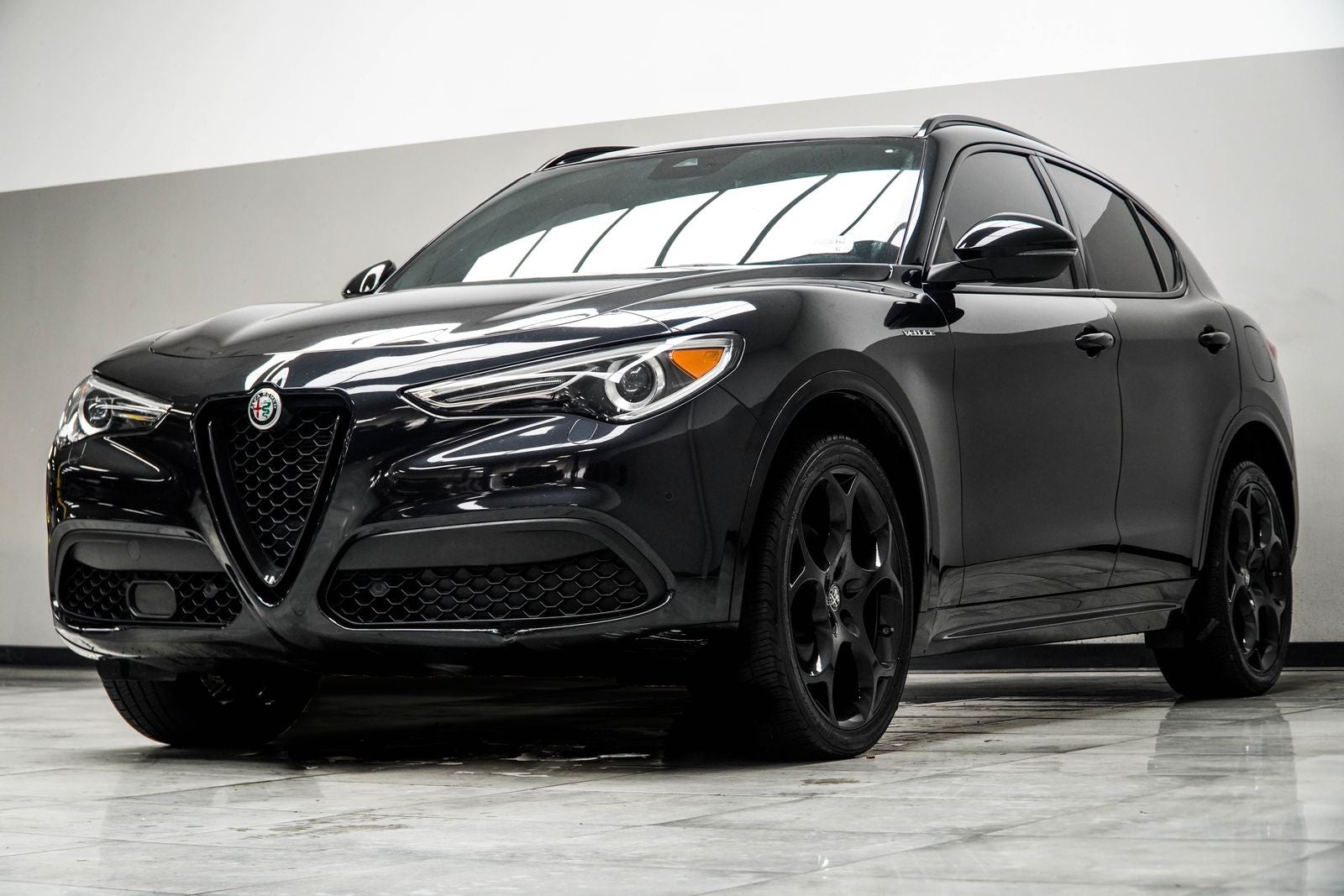2023 Alfa Romeo Stelvio Veloce