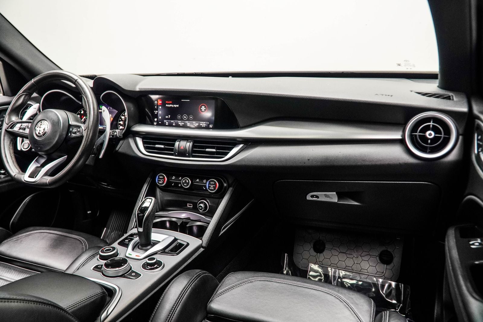 2023 Alfa Romeo Stelvio Veloce