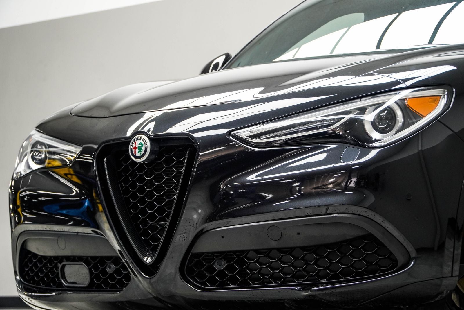 2023 Alfa Romeo Stelvio Veloce