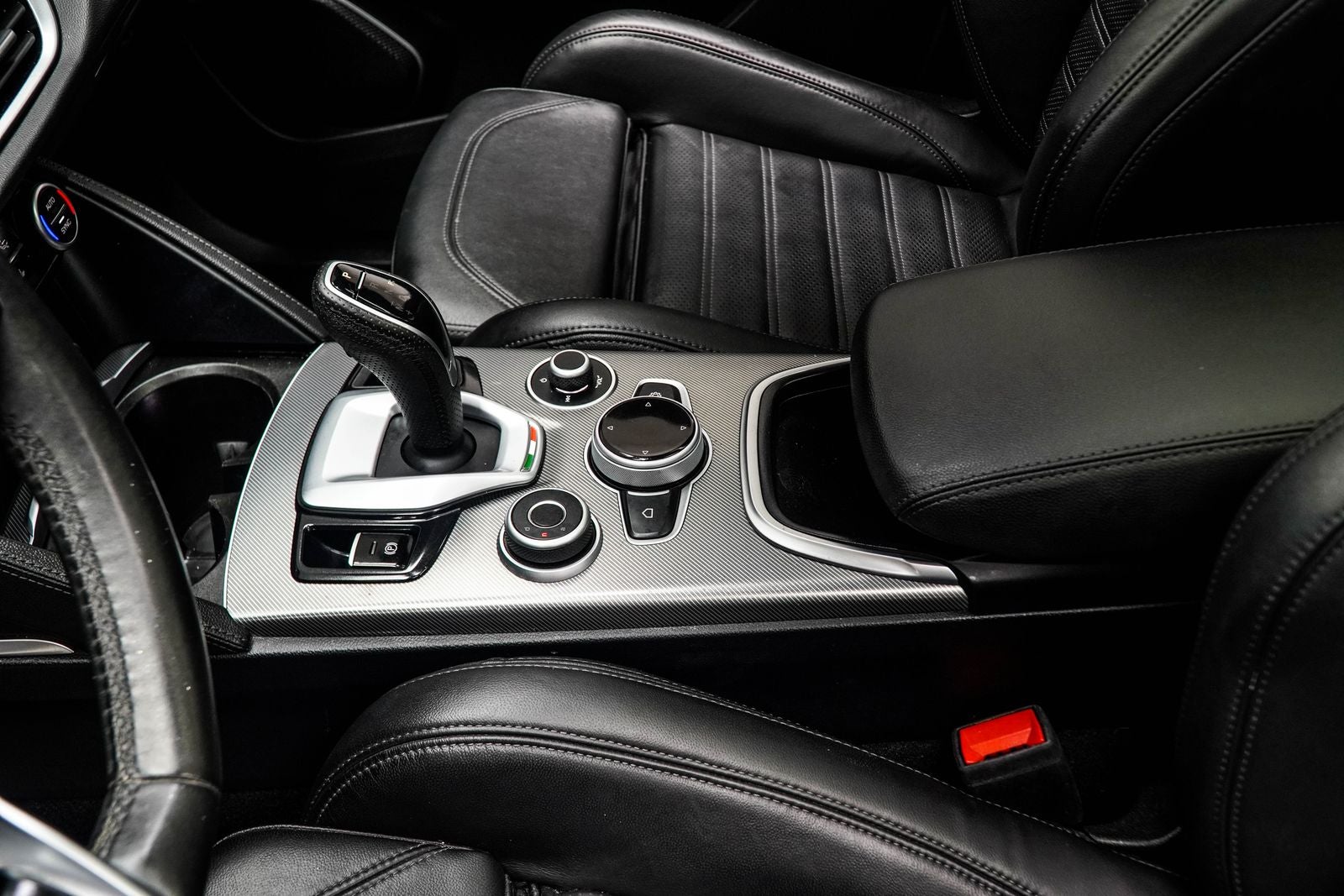 2023 Alfa Romeo Stelvio Veloce