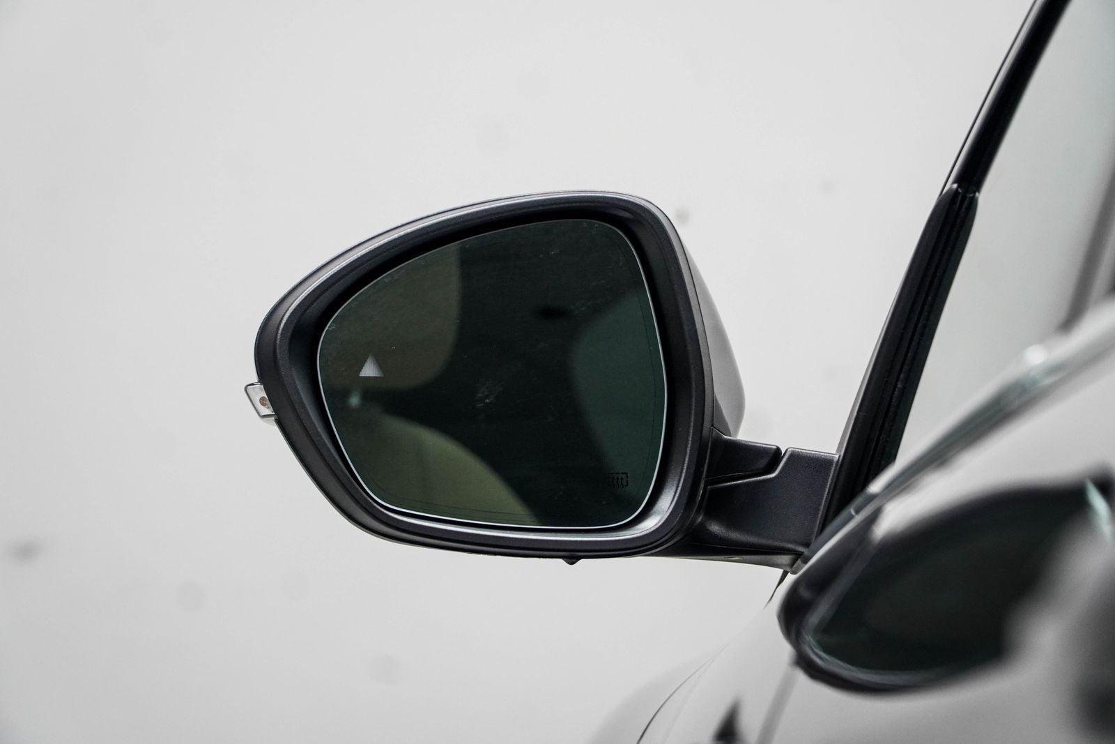 2023 Alfa Romeo Stelvio Base