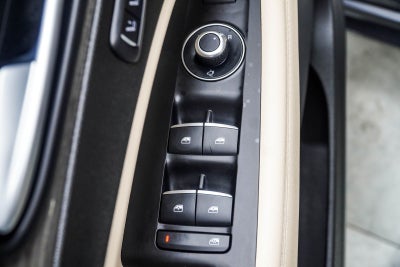 2023 Alfa Romeo Stelvio Base