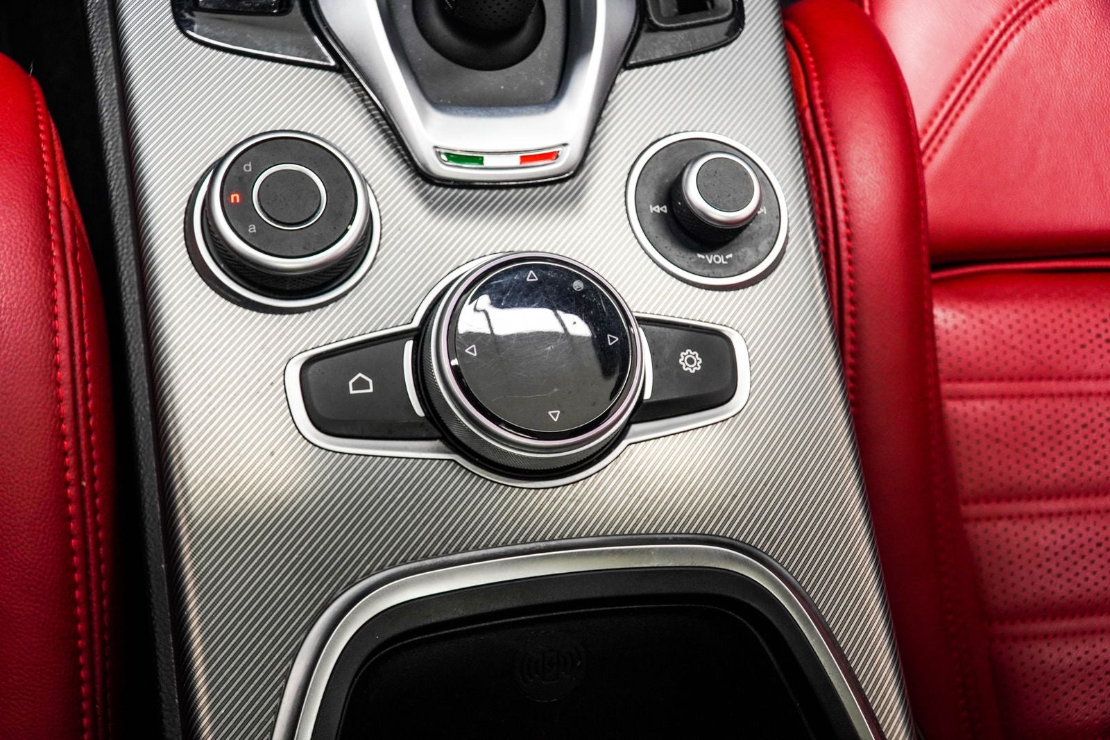 2023 Alfa Romeo Stelvio Veloce