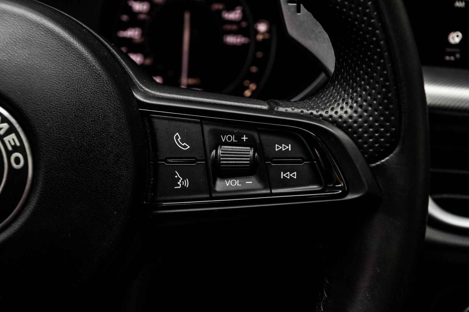 2023 Alfa Romeo Stelvio Veloce