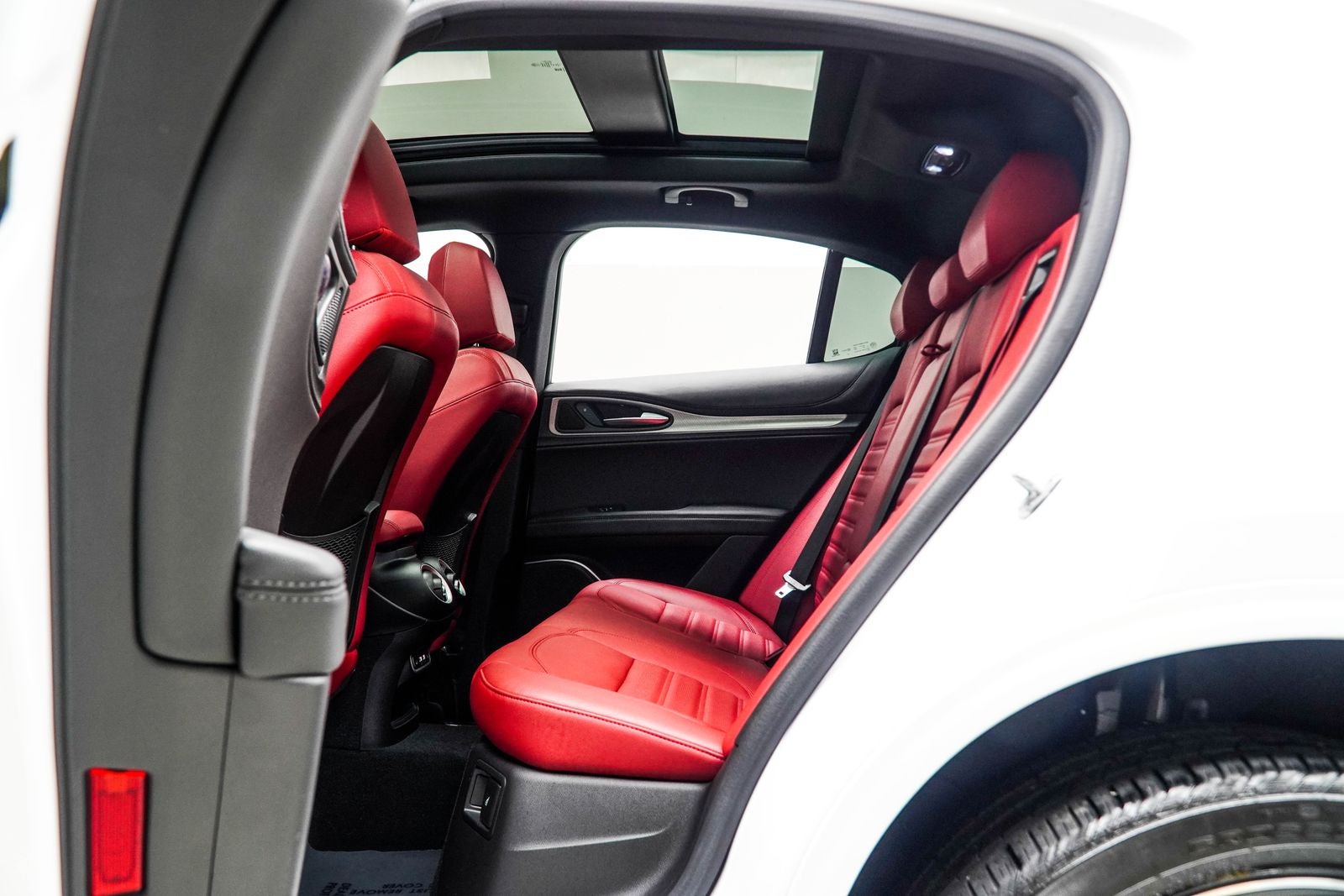 2023 Alfa Romeo Stelvio Veloce