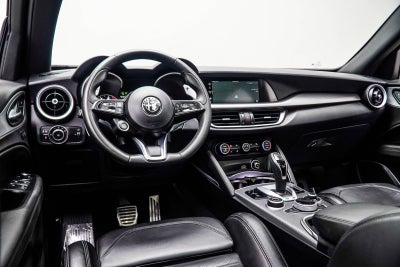 2023 Alfa Romeo Stelvio Veloce