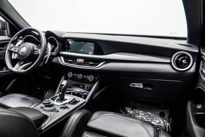 2023 Alfa Romeo Stelvio Veloce