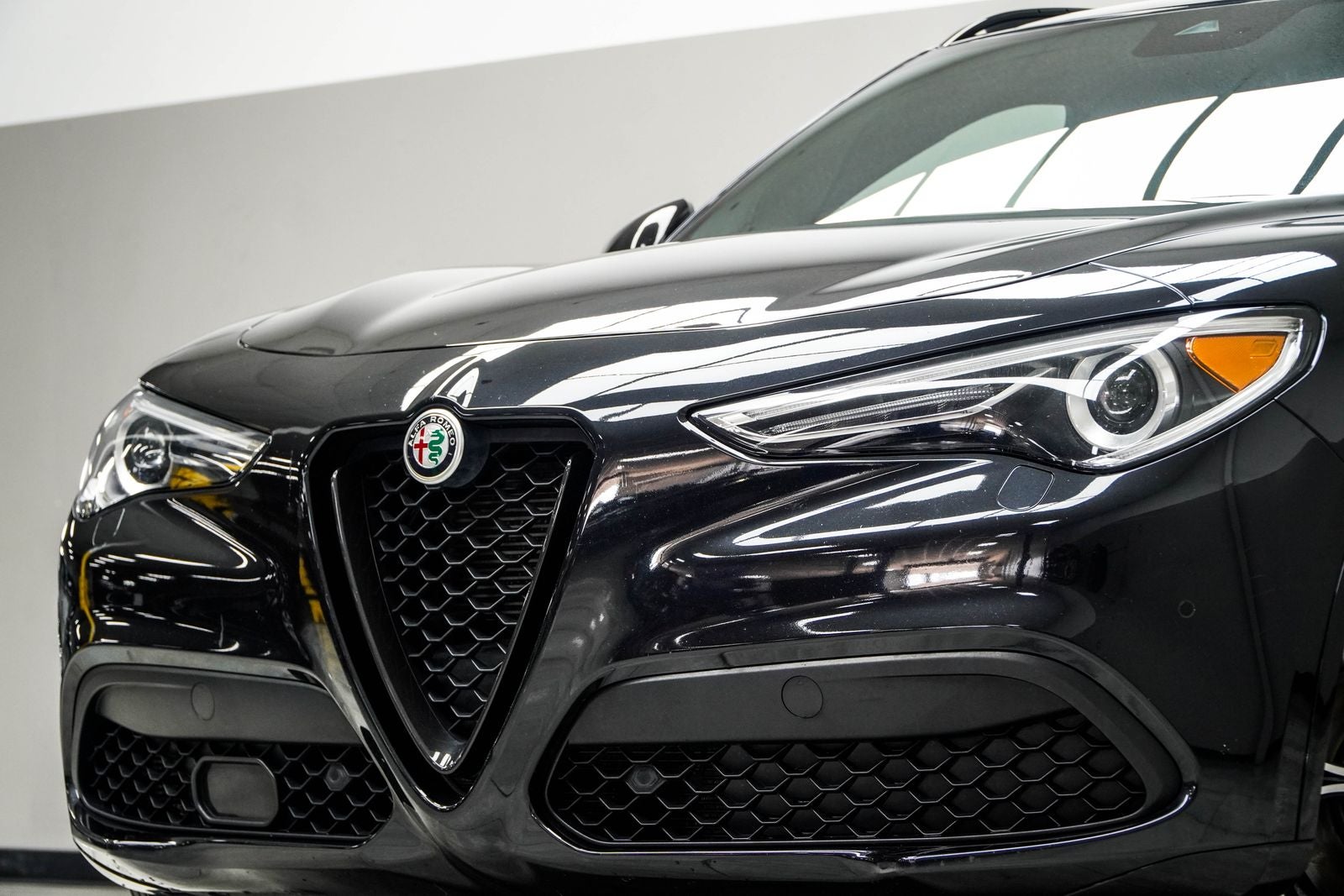 2023 Alfa Romeo Stelvio Veloce