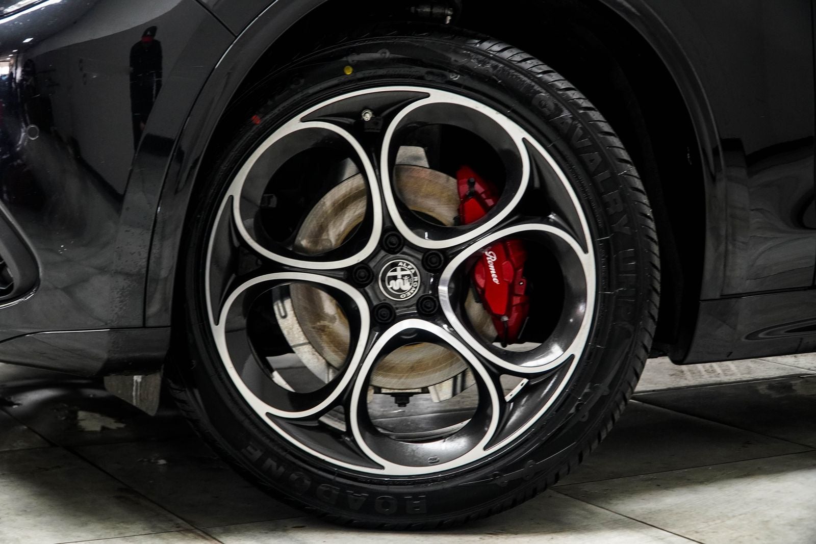 2023 Alfa Romeo Stelvio Veloce