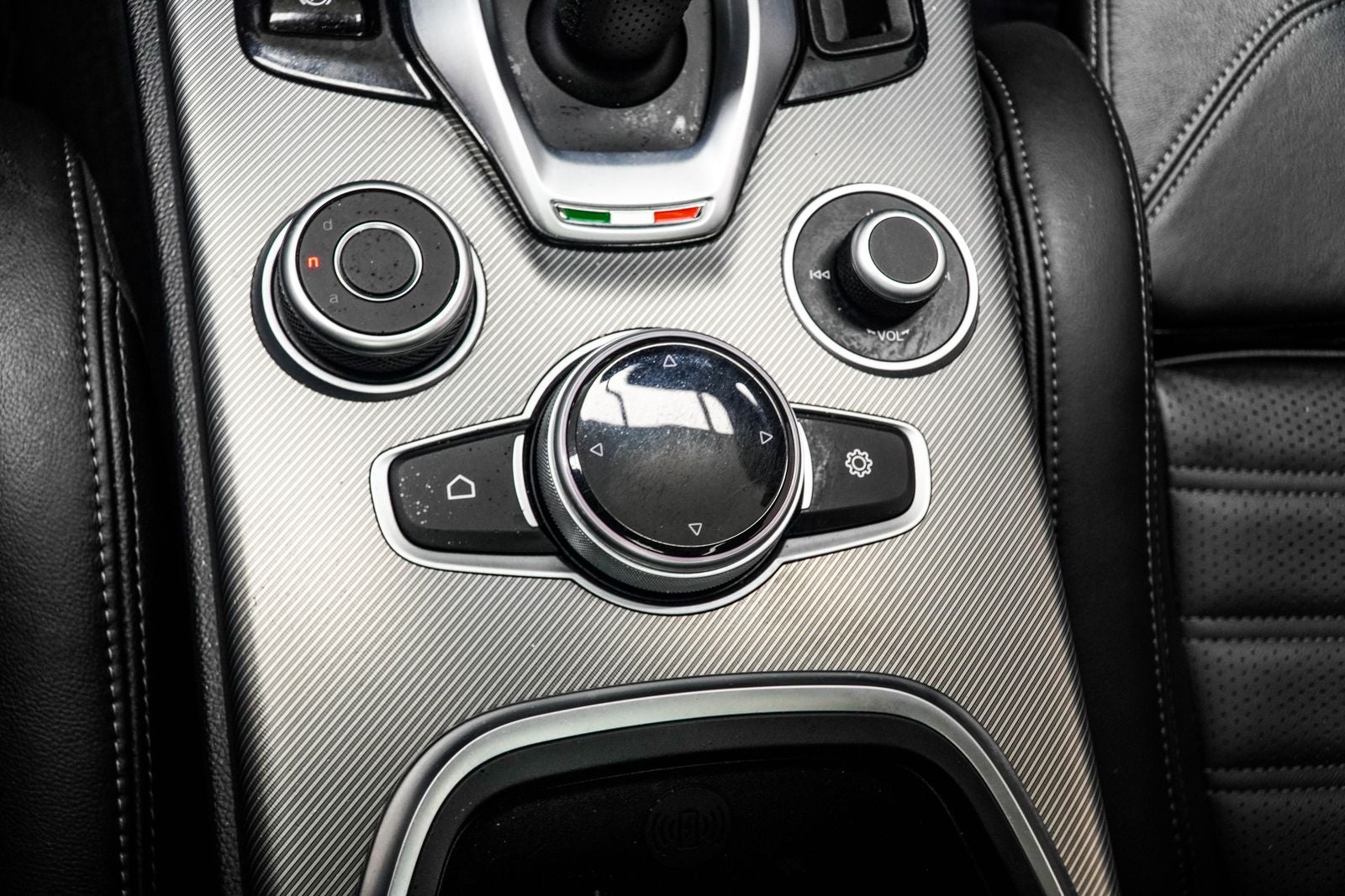 2023 Alfa Romeo Stelvio Veloce