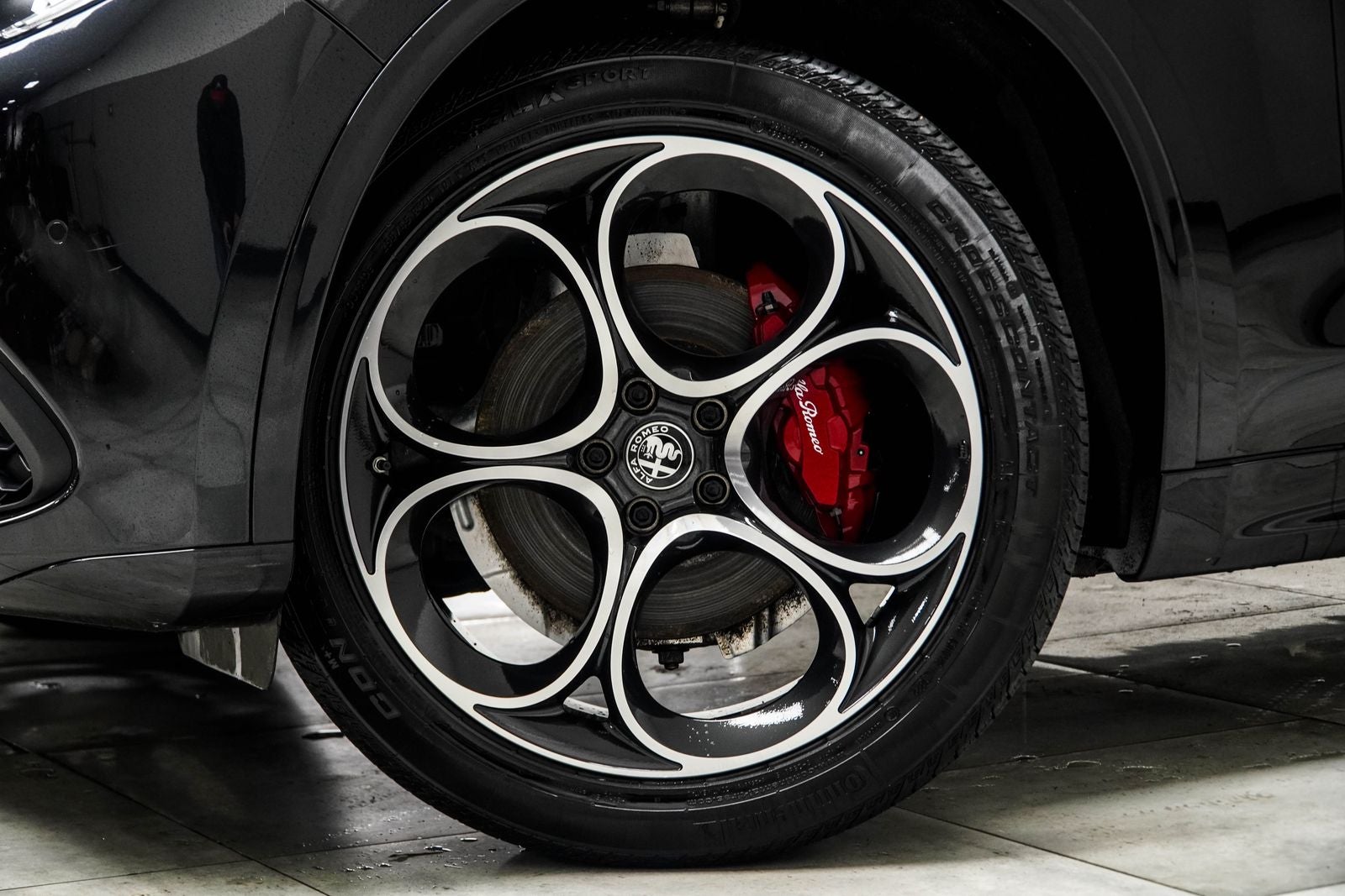 2023 Alfa Romeo Stelvio Veloce