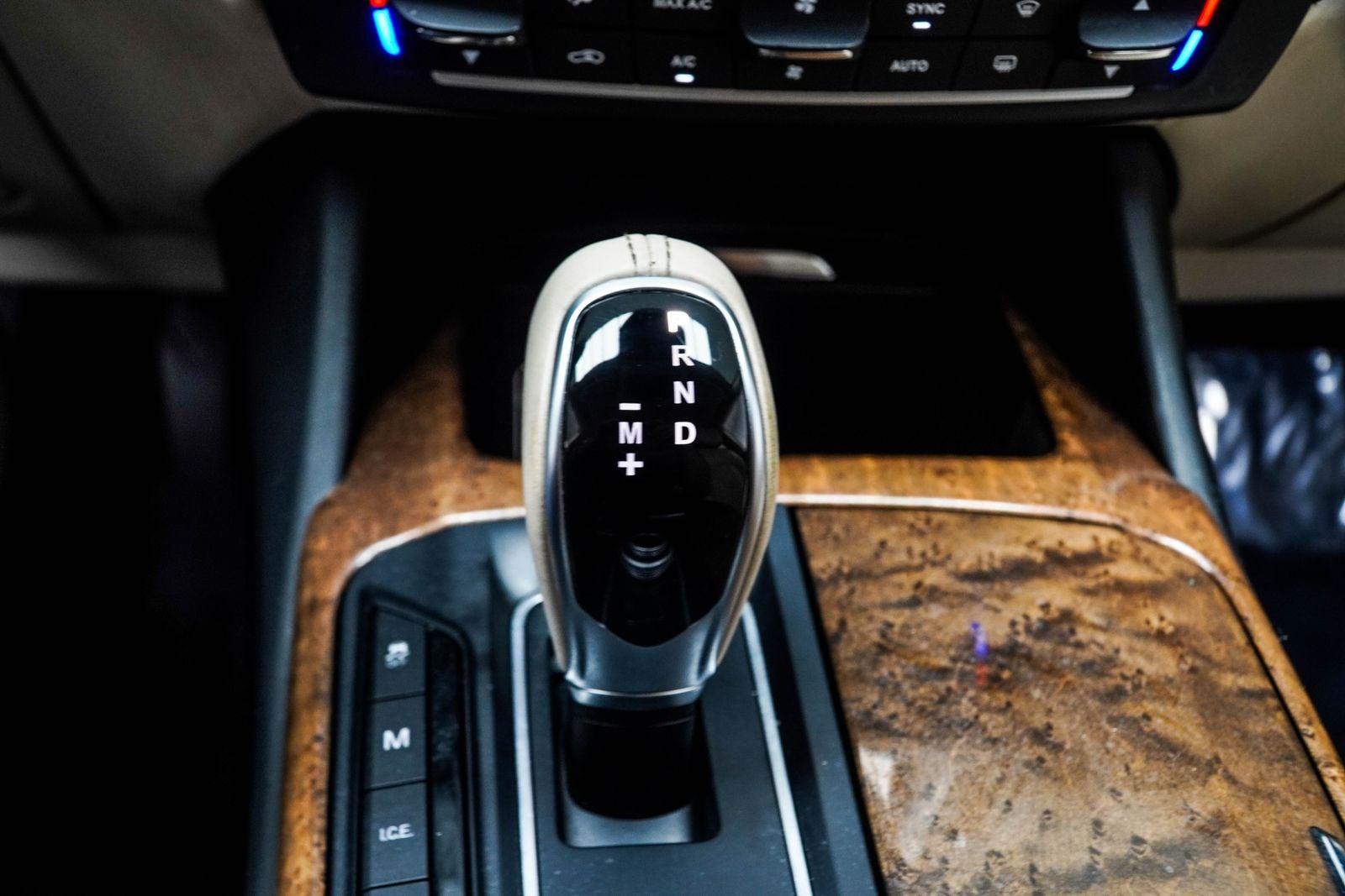 2017 Maserati Levante Base