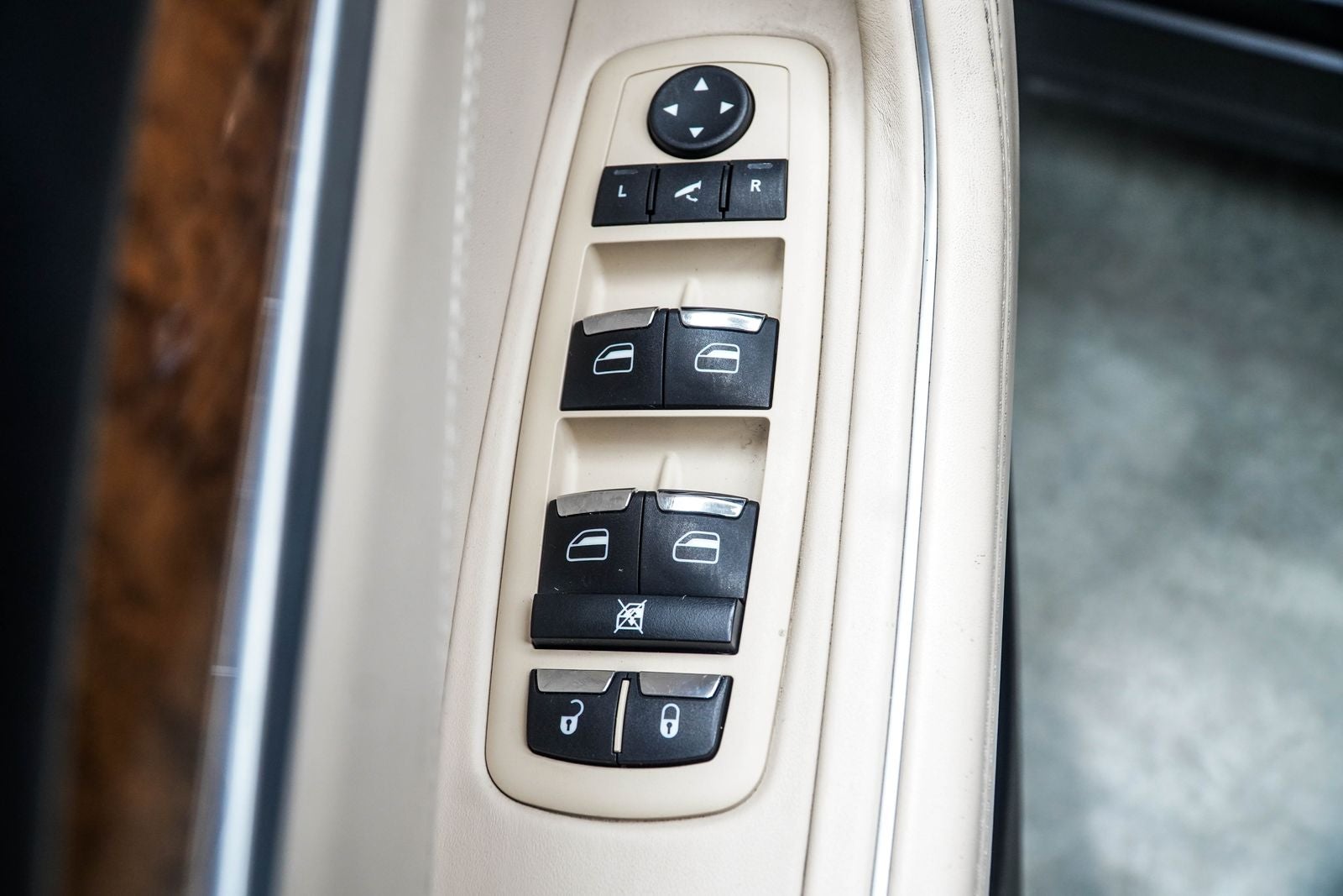 2017 Maserati Levante Base