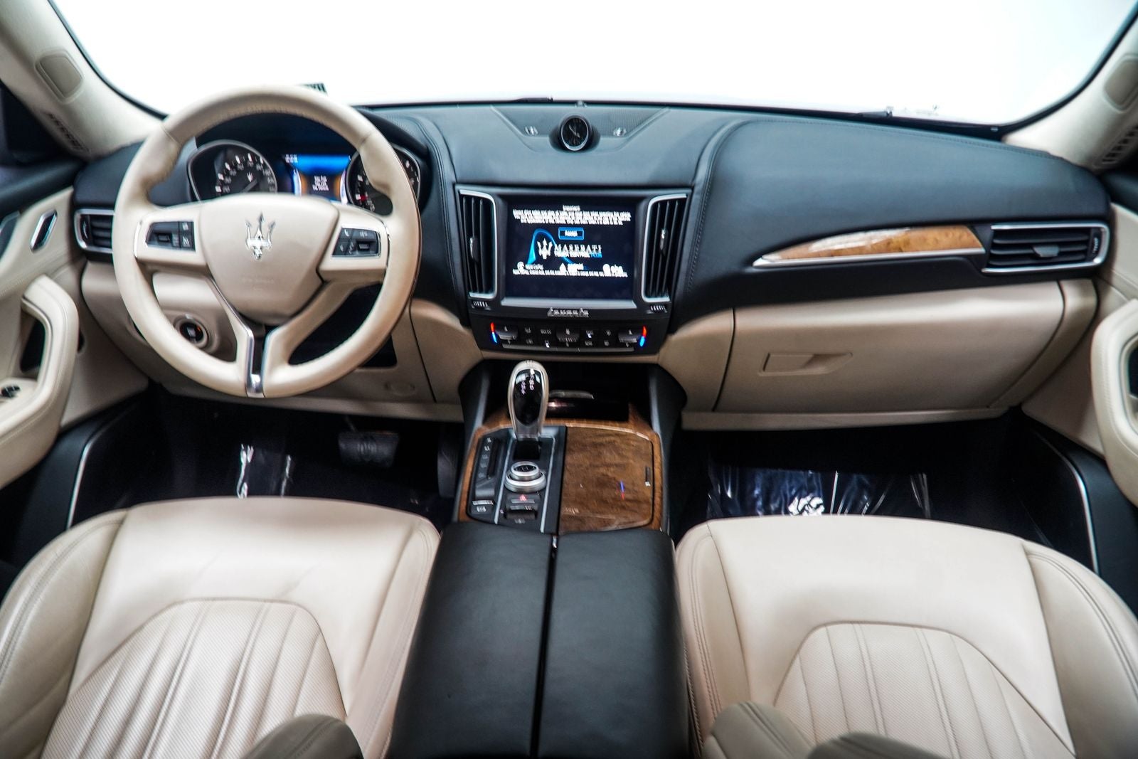2017 Maserati Levante Base