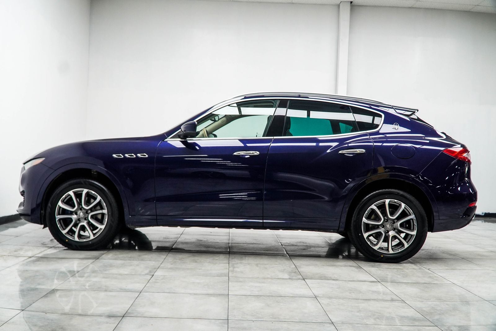 2017 Maserati Levante Base