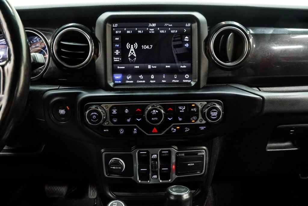2021 Jeep Wrangler Unlimited Sahara Altitude