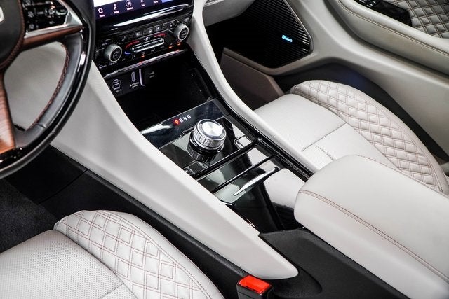 2022 Jeep Grand Cherokee Summit