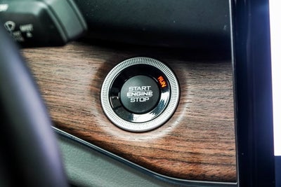 2022 Jeep Grand Cherokee Summit