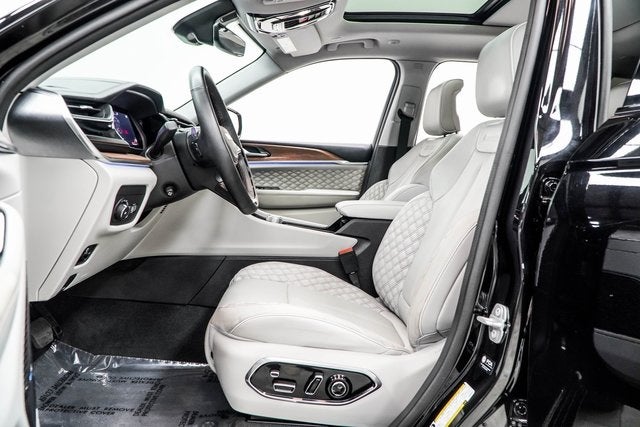 2022 Jeep Grand Cherokee Summit