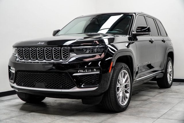 2022 Jeep Grand Cherokee Summit