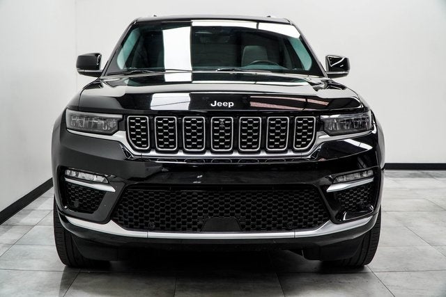 2022 Jeep Grand Cherokee Summit