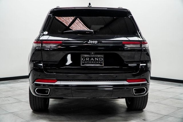 2022 Jeep Grand Cherokee Summit