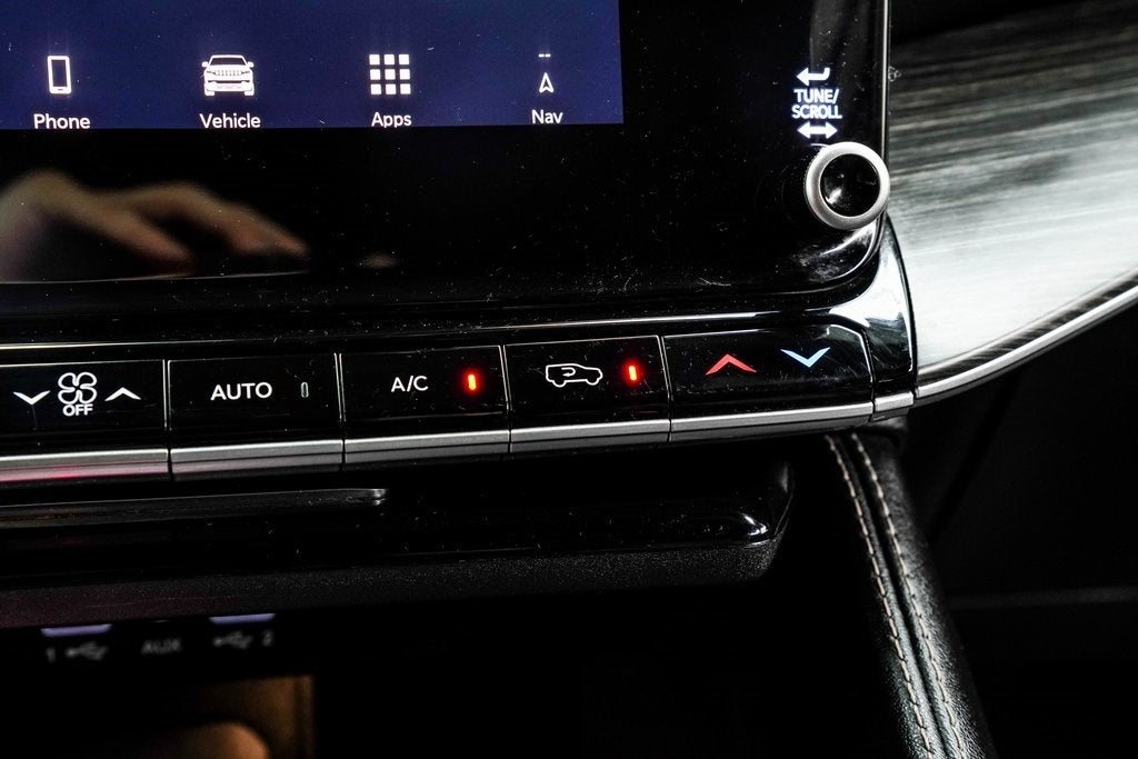 2024 Jeep Wagoneer L Series II