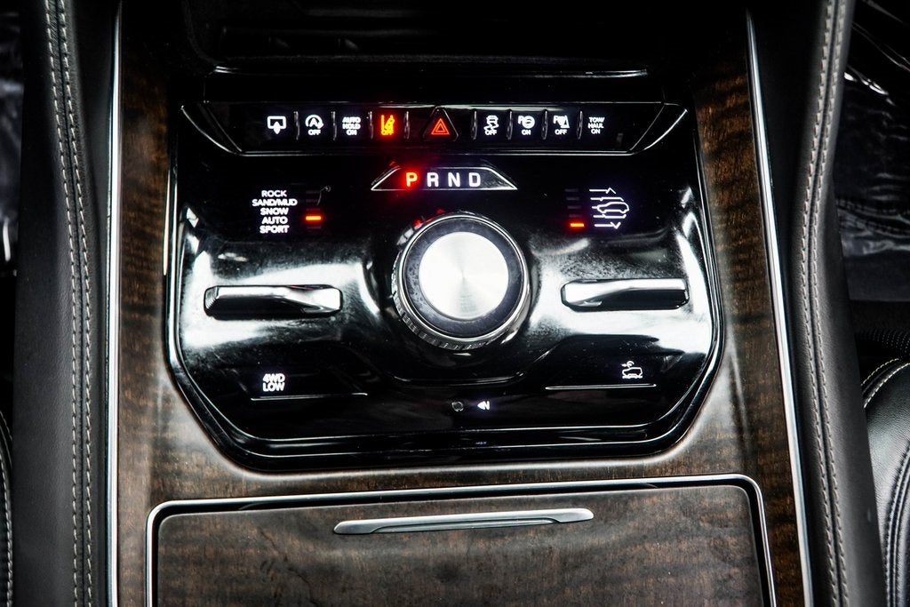 2024 Jeep Grand Wagoneer L Base