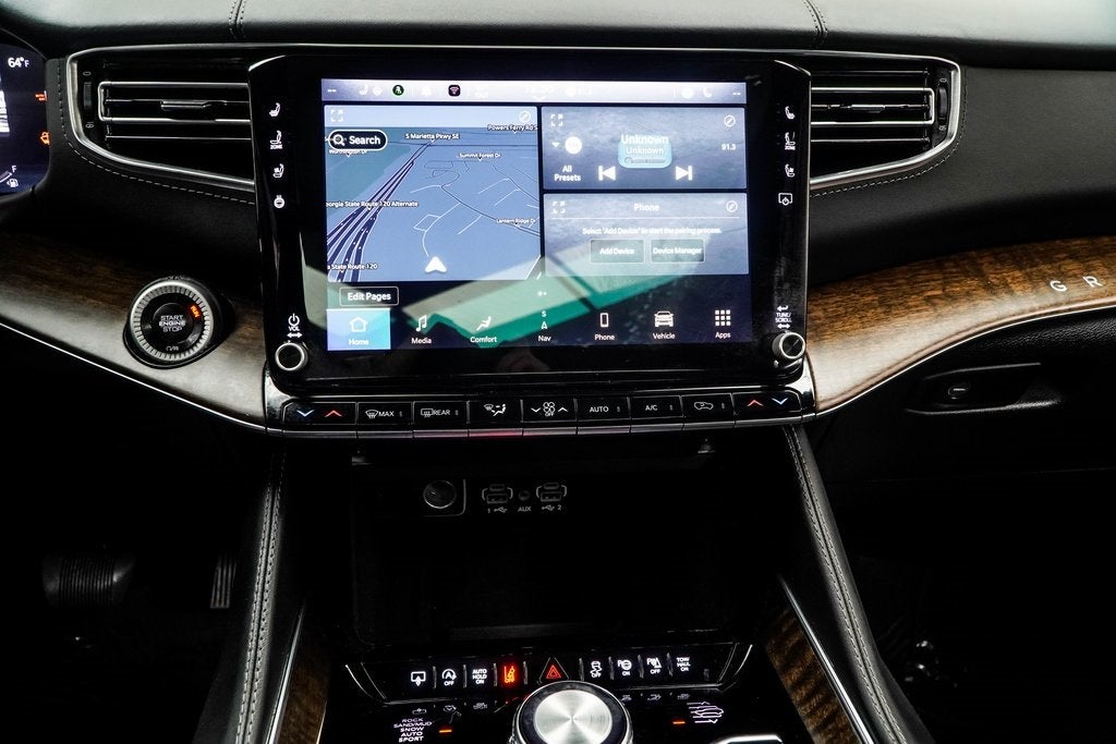 2024 Jeep Grand Wagoneer L Base