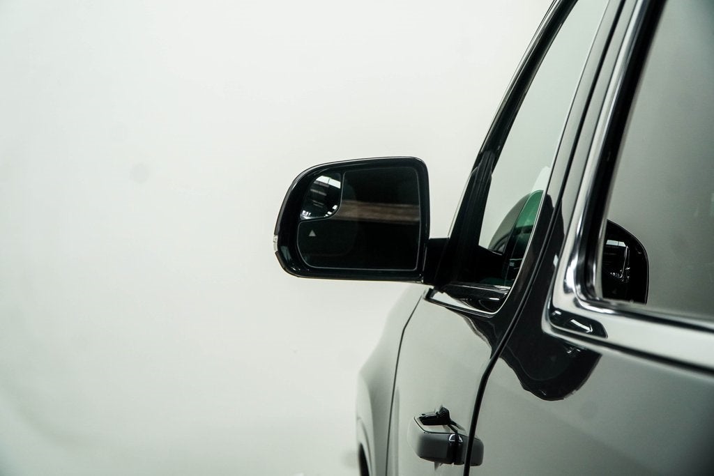 2022 Jeep Grand Wagoneer Series II