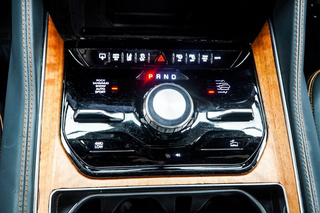 2022 Jeep Grand Wagoneer Series II