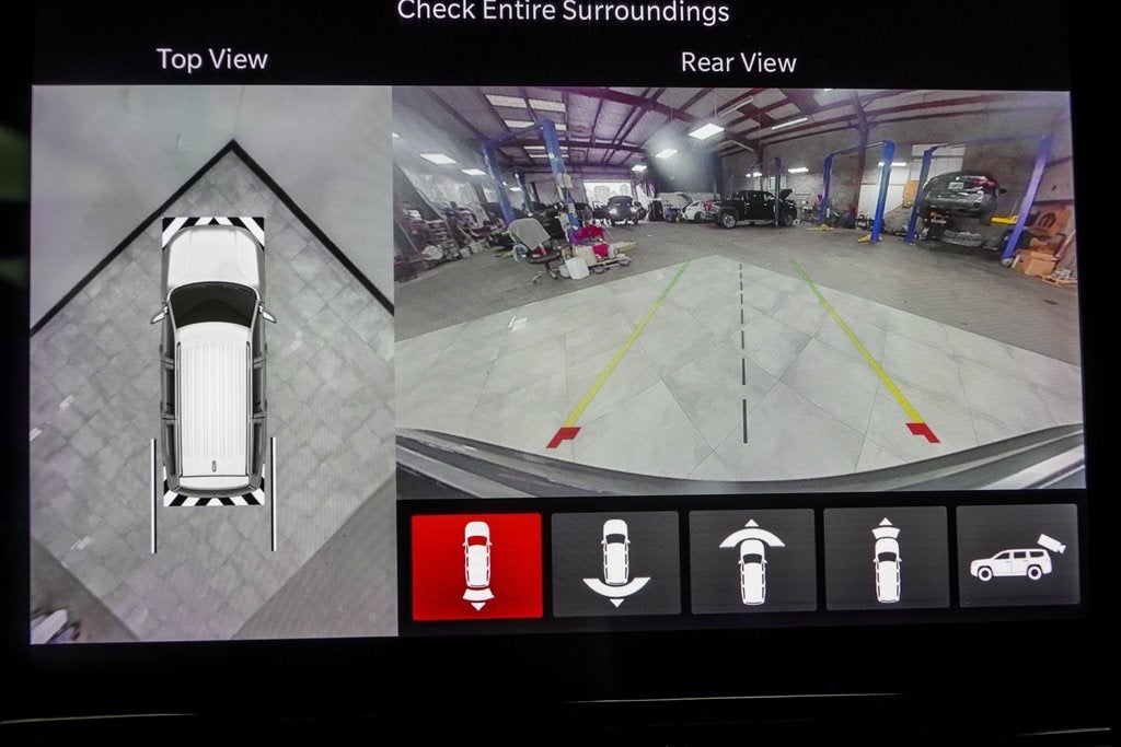 2022 Jeep Grand Wagoneer Series II