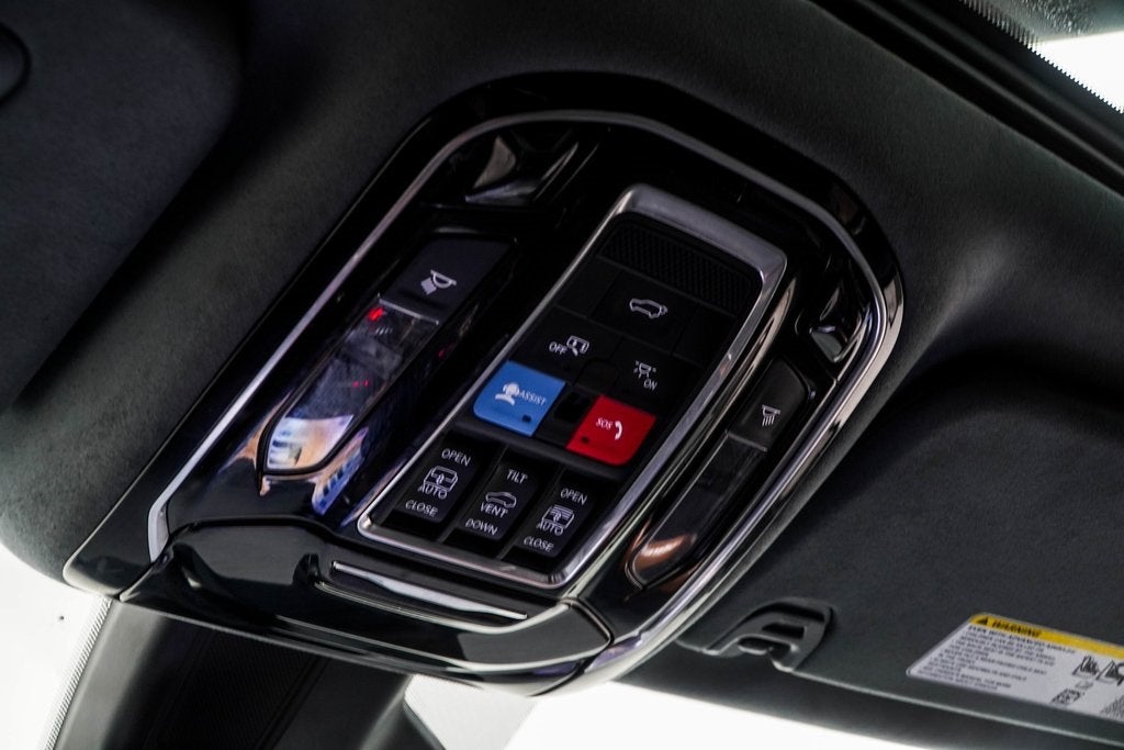 2022 Jeep Grand Wagoneer Series II